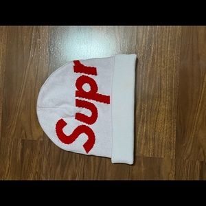 Supreme Hat